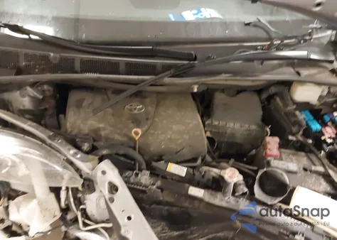 2018 Toyota Sienna Xle 8 Passenger z USA, uszkodzony, nr VIN 5TDYZ3DC7JS928336